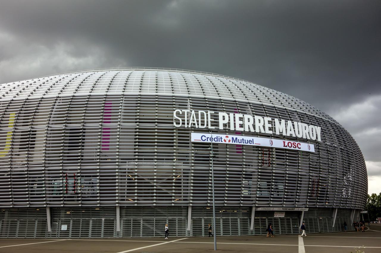 Ibis Budget Lille Ronchin - Stade Pierre Mauroy Экстерьер фото